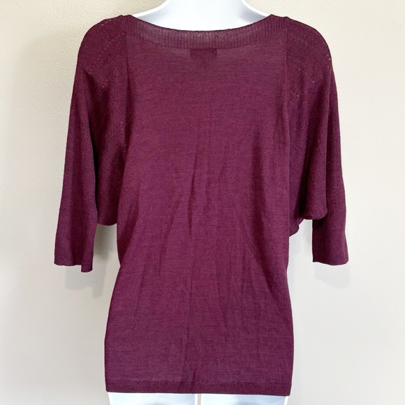4/25$ The Limited Quarter Sleeve Light Weight Sweater Maroon Womens Small - Picture 2 of 7